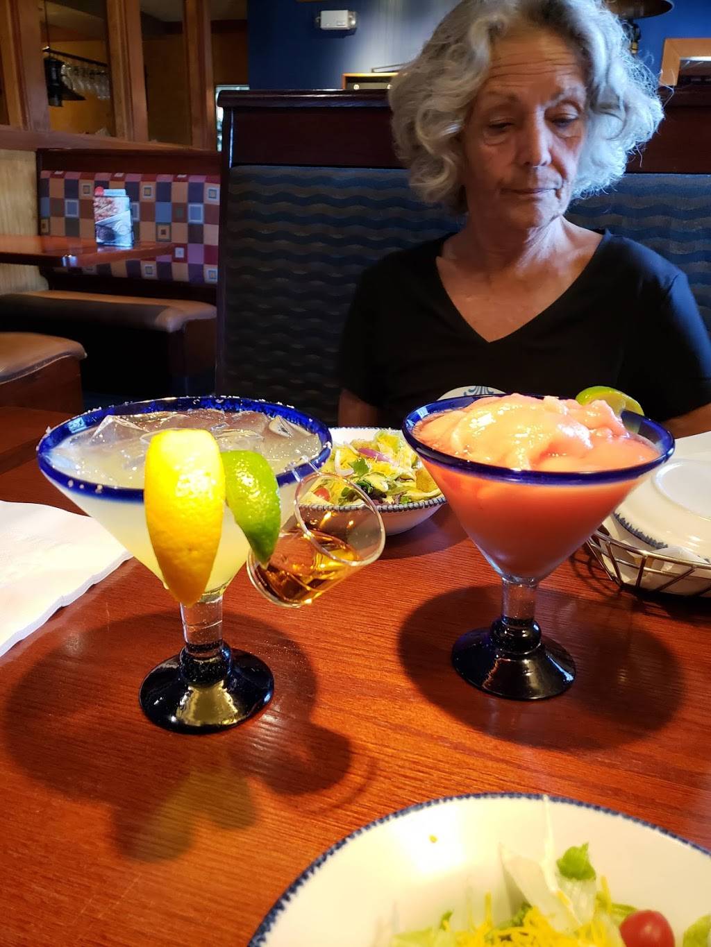 Red Lobster | restaurant | 8180 Rosedale Hwy, Bakersfield, CA 93312, USA | 6615899956 OR +1 661-589-9956