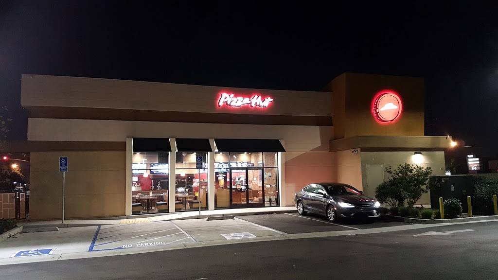 Pizza Hut | restaurant | 8509 Alondra Blvd Ste B, Paramount, CA 90723, USA | 5625293900 OR +1 562-529-3900