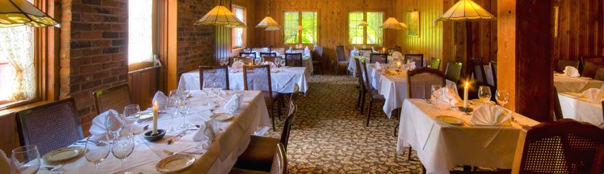 LOrée du Bois | restaurant | 15 Kingsmere Rd, Chelsea, QC J9B 1A1, Canada | 8198270332 OR +1 819-827-0332