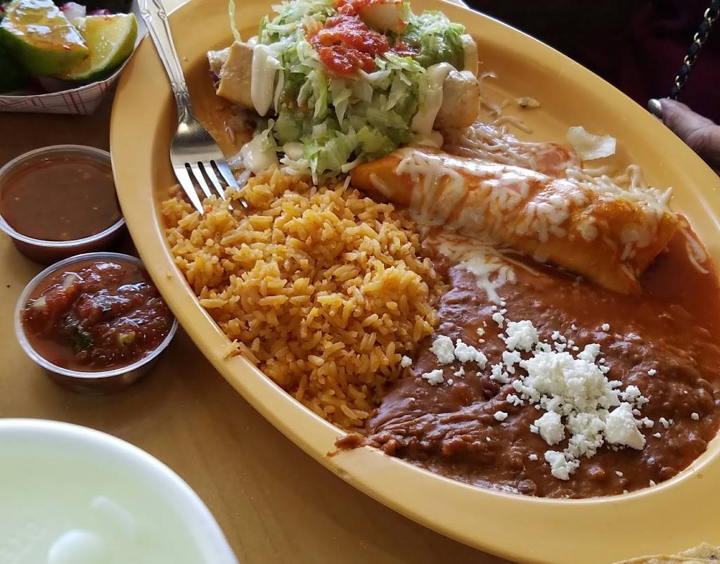 Taqueria Los Compadres | restaurant | 2550 Fair Oaks Blvd #103, Sacramento, CA 95825, USA | 9164800977 OR +1 916-480-0977