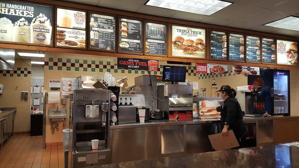 Arbys | restaurant | 1600 E Ogden Ave, Naperville, IL 60540, USA | 6304161673 OR +1 630-416-1673