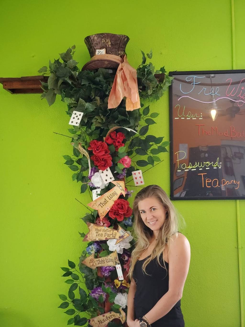 The Mad Batter Cafe & Eatery | restaurant | 218 Riverside Dr STE A, Daytona Beach, FL 32117, USA | 3862651966 OR +1 386-265-1966