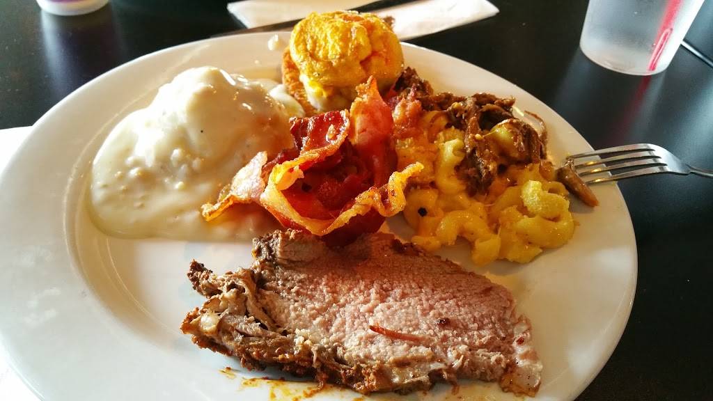 Fronks - Burgers - Barbecue - Whisky Bar | restaurant | 16922 Bellflower Blvd, Bellflower, CA 90706, USA | 5628042222 OR +1 562-804-2222