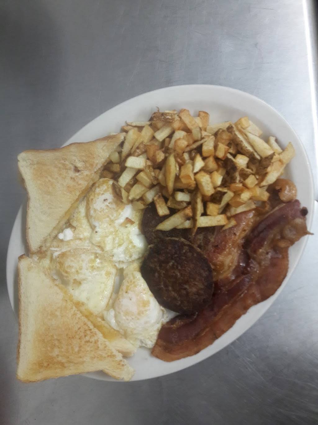 Redneck Haven | restaurant | 35886 OK-29, Pauls Valley, OK 73075, USA | 4054433631 OR +1 405-443-3631