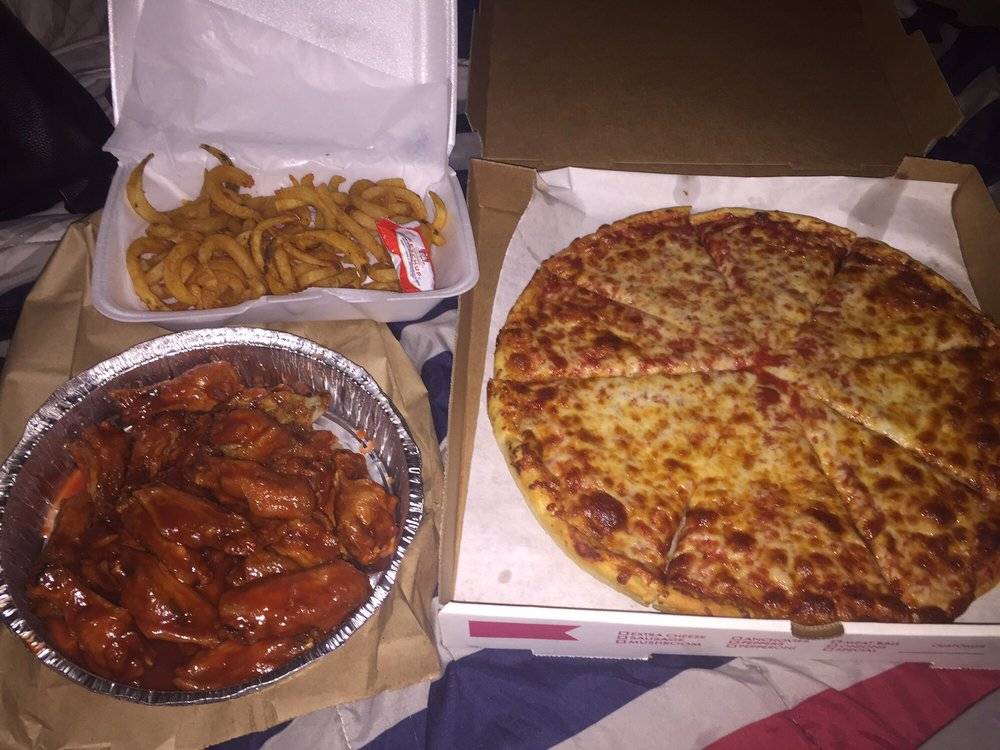 Spooners Restaurant & Pizza | meal takeaway | 1131, 1400 Whalley Ave, New Haven, CT 06515, USA | 2033899894 OR +1 203-389-9894