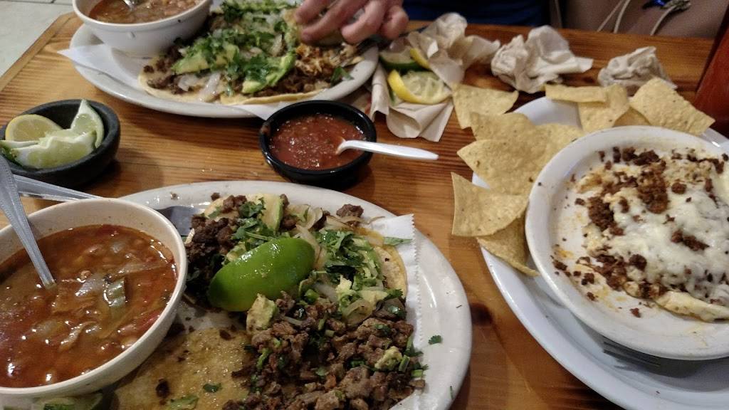 Taqueria Guadalajara Grill | restaurant | 15938 Northwest Blvd, Robstown, TX 78380, USA | 3613879550 OR +1 361-387-9550