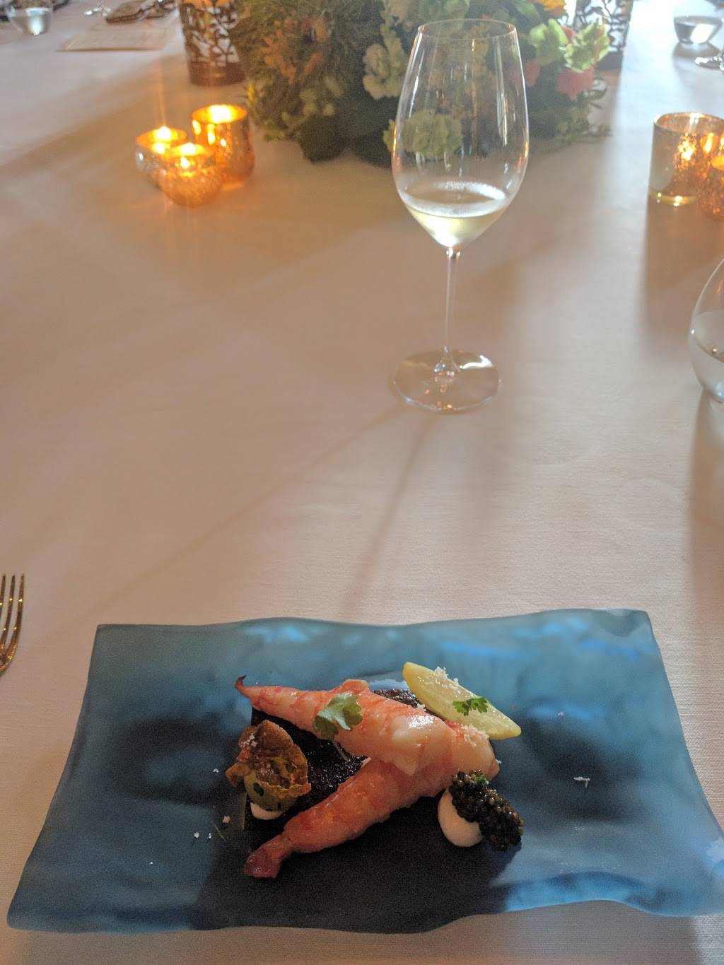 21 Royal | restaurant | 1313 S Disneyland Dr, Anaheim, CA 92802, USA | 7145205060 OR +1 714-520-5060