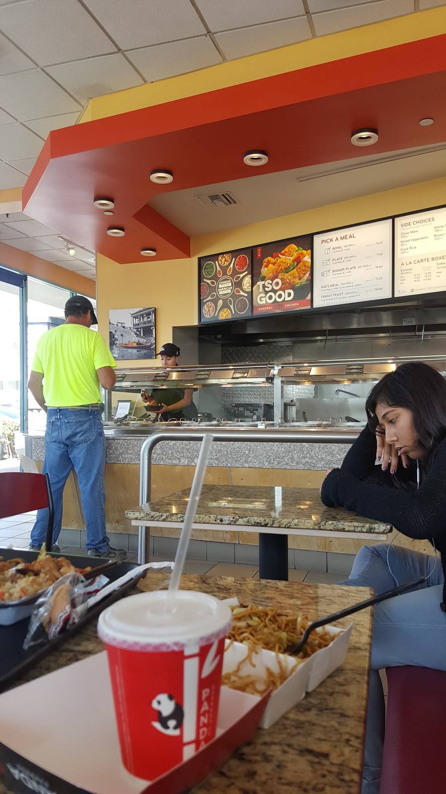 Panda Express | meal takeaway | 417 Pacific Coast Hwy, Redondo Beach, CA 90277, USA | 3107988249 OR +1 310-798-8249