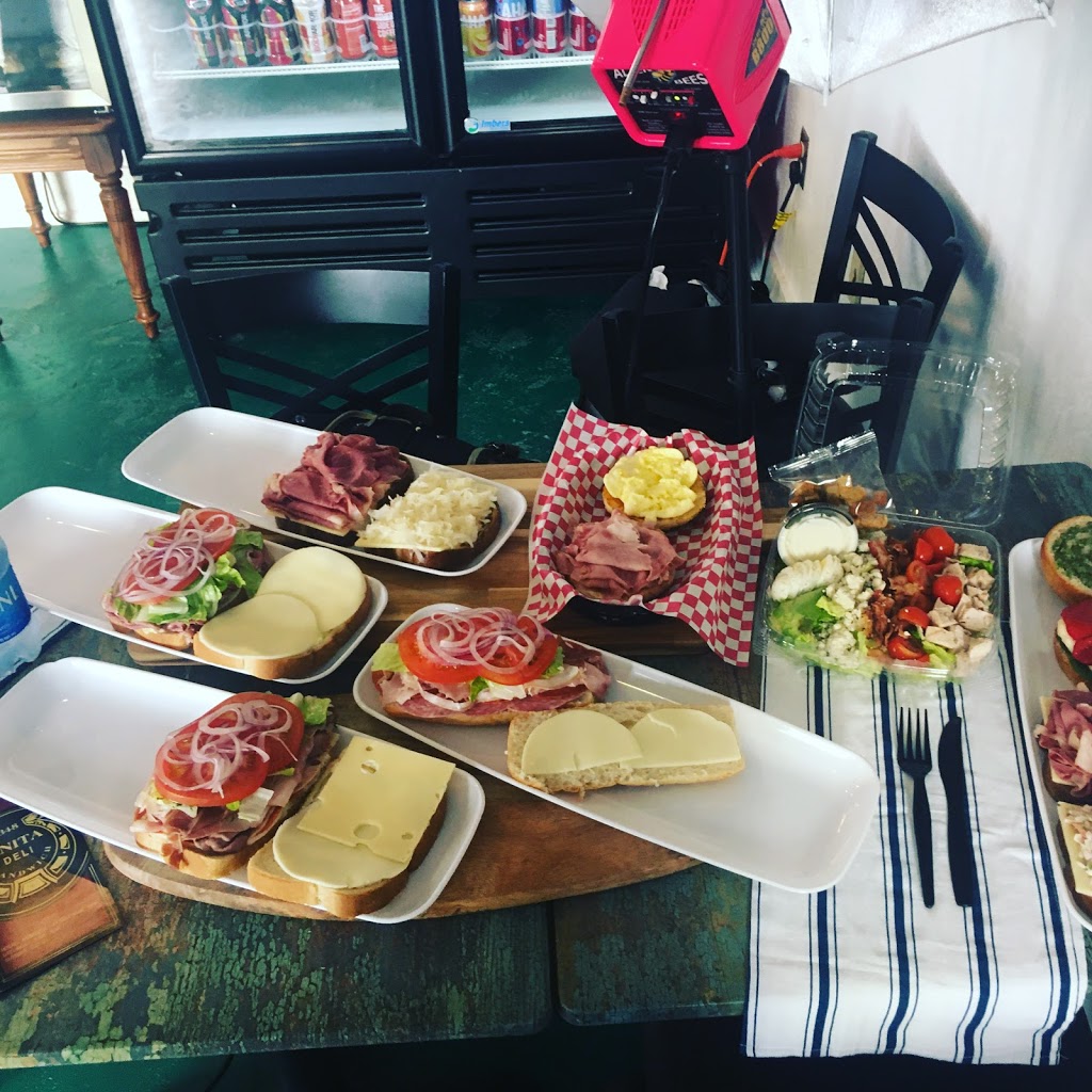 Anita Deli Sandwich | restaurant | 348 Jefferson St, Savannah, GA 31401, USA | 9122394167 OR +1 912-239-4167