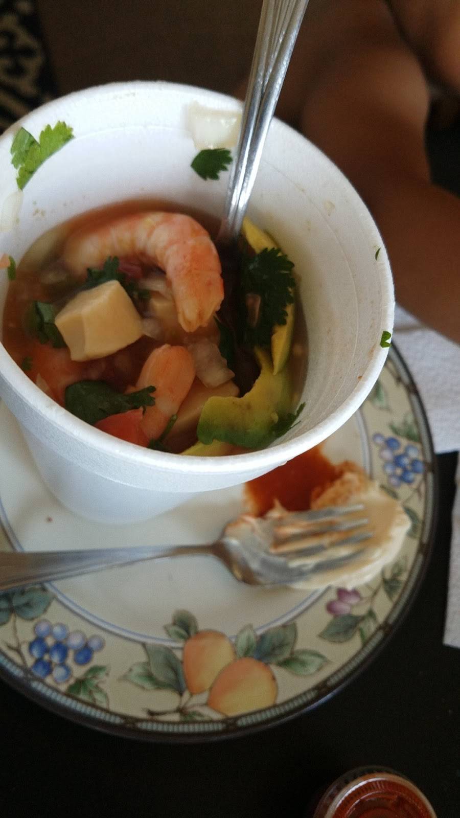 Mariscos Colima | restaurant | 4002 Beverly Blvd, Los Angeles, CA 90004, USA | 2133852828 OR +1 213-385-2828