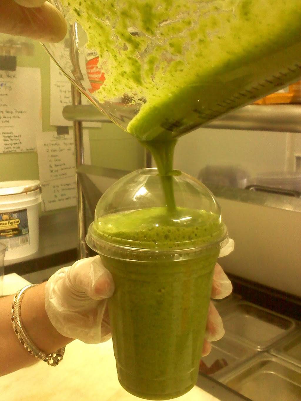 Grab n Go Health Bar | restaurant | 212 Commercial St, Provincetown, MA 02657, USA | 5084871827 OR +1 508-487-1827