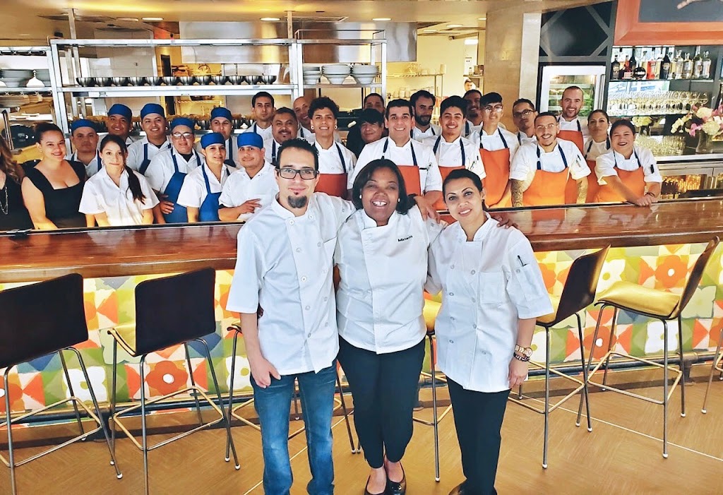 Miriam Cocina Latina | restaurant | 2015 Woodall Rodgers Fwy, Dallas, TX 75201, USA | 2148555275 OR +1 214-855-5275