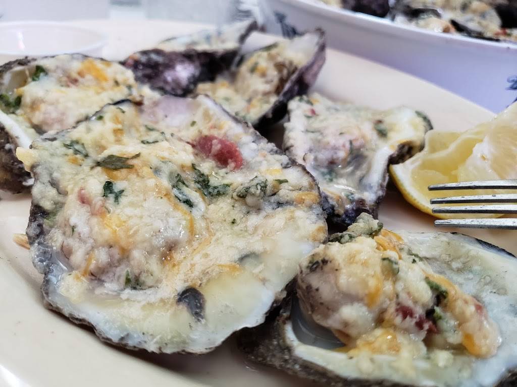Capitol Oyster Bar | restaurant | 617 Shady St, Montgomery, AL 36104, USA | 3342398958 OR +1 334-239-8958