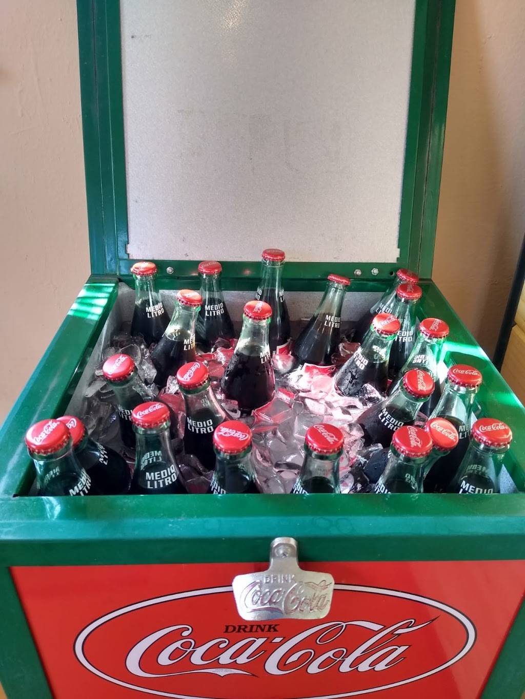 Con Huevos Tacos | restaurant | 1629 E Houston St, San Antonio, TX 78202, USA | 2102299295 OR +1 210-229-9295