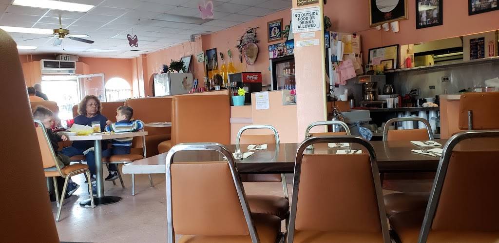 Lucios Restaurant | restaurant | 1605 Cabrillo Ave, Torrance, CA 90501, USA | 3103289810 OR +1 310-328-9810