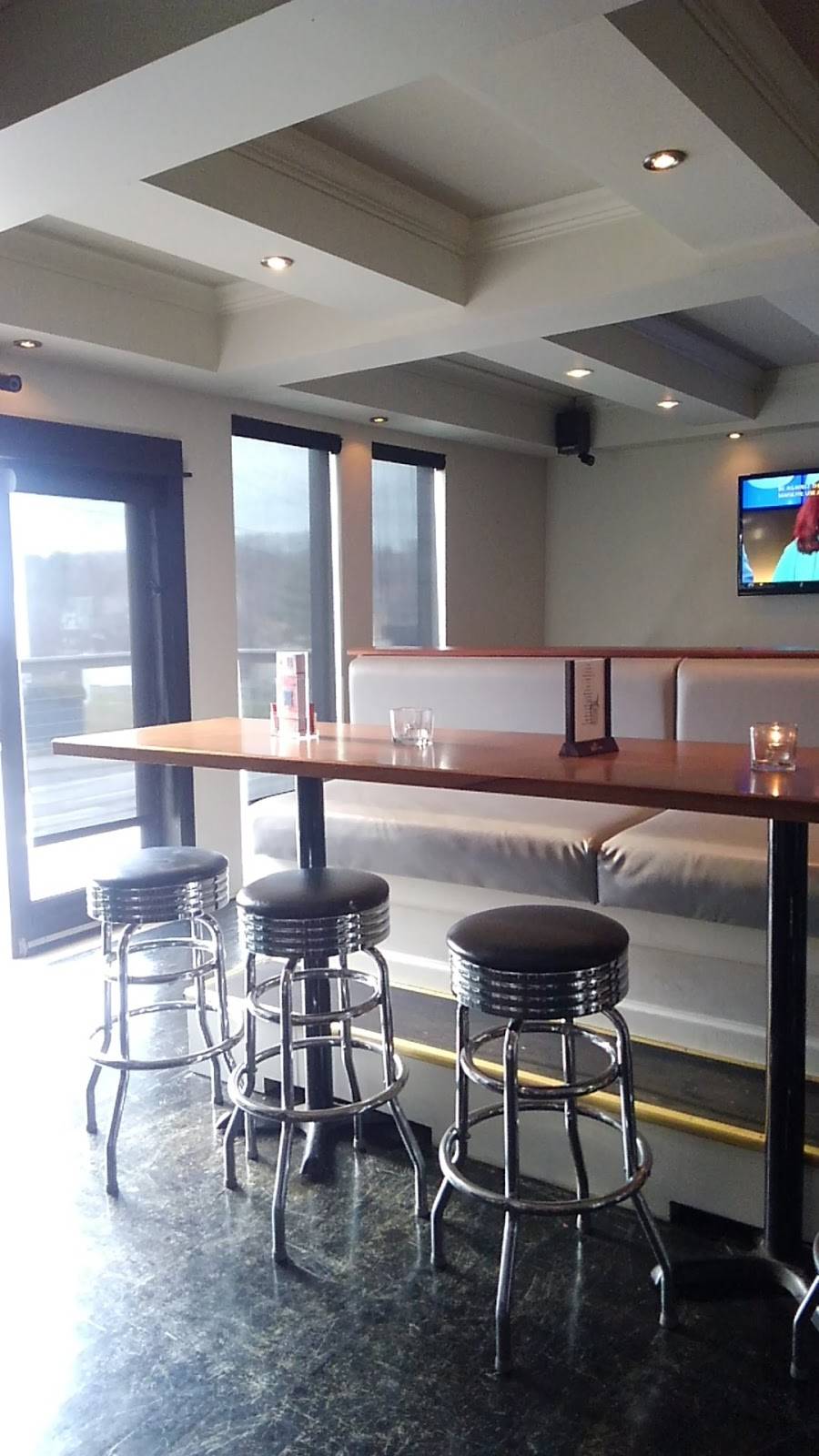 Brass Monkey | restaurant | 59 Cayadutta St, Gloversville, NY 12078, USA | 5187254880 OR +1 518-725-4880