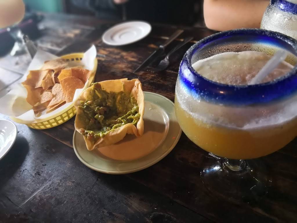 El Santo Coyote Mexican Restaurant & Bar | restaurant | 26115 S Dixie Hwy, Homestead, FL 33032, USA | 3052587383 OR +1 305-258-7383