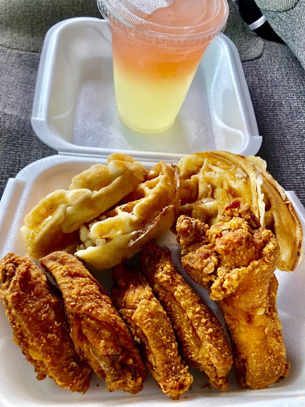 B&B kitchen | restaurant | 2930 Avenue G NW, Winter Haven, FL 33880, USA | 8636189154 OR +1 863-618-9154