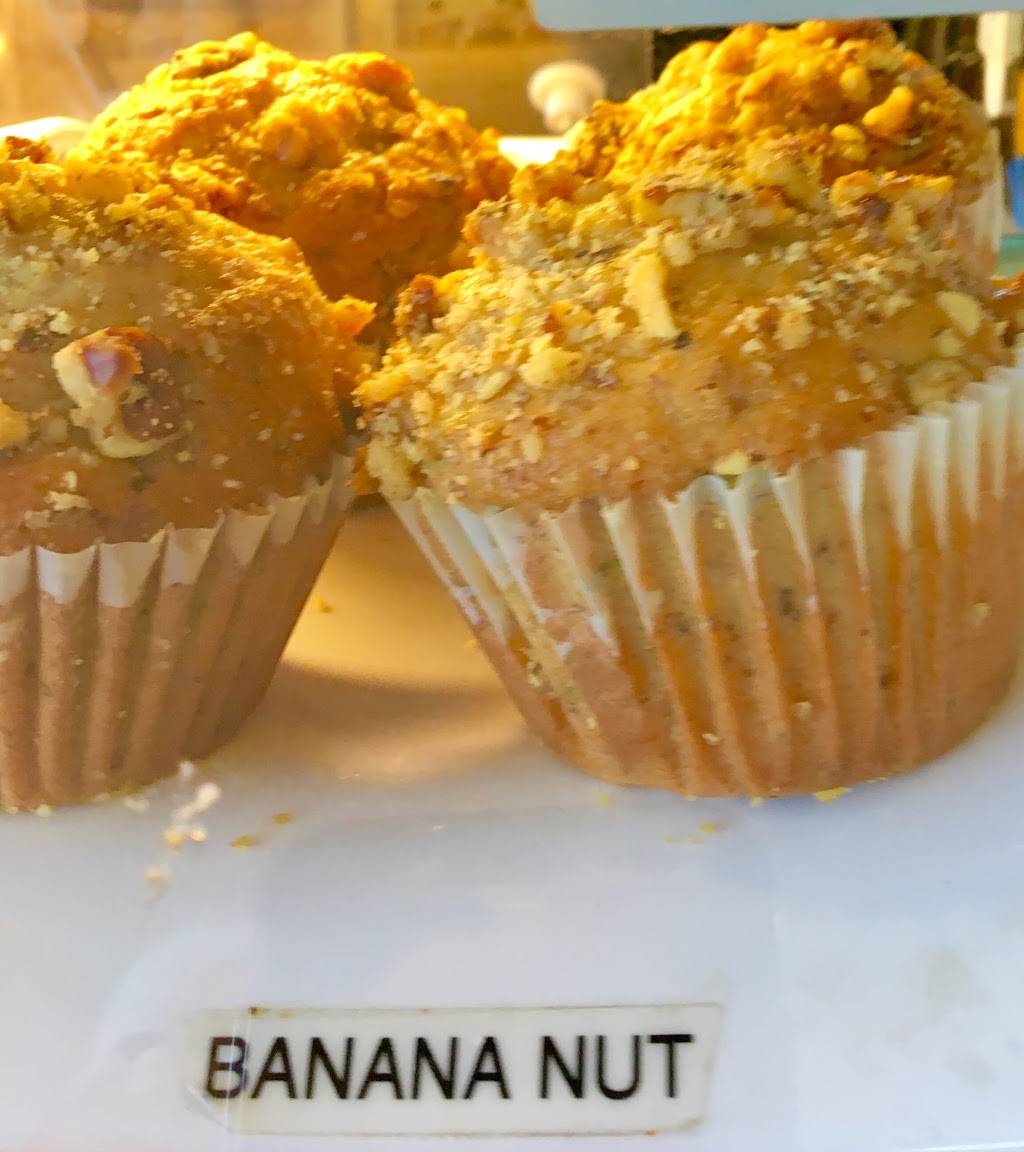 The Market Deli and Liquor | restaurant | 801 Seabreeze Blvd, Fort Lauderdale, FL 33316, USA | 9547642233 OR +1 954-764-2233