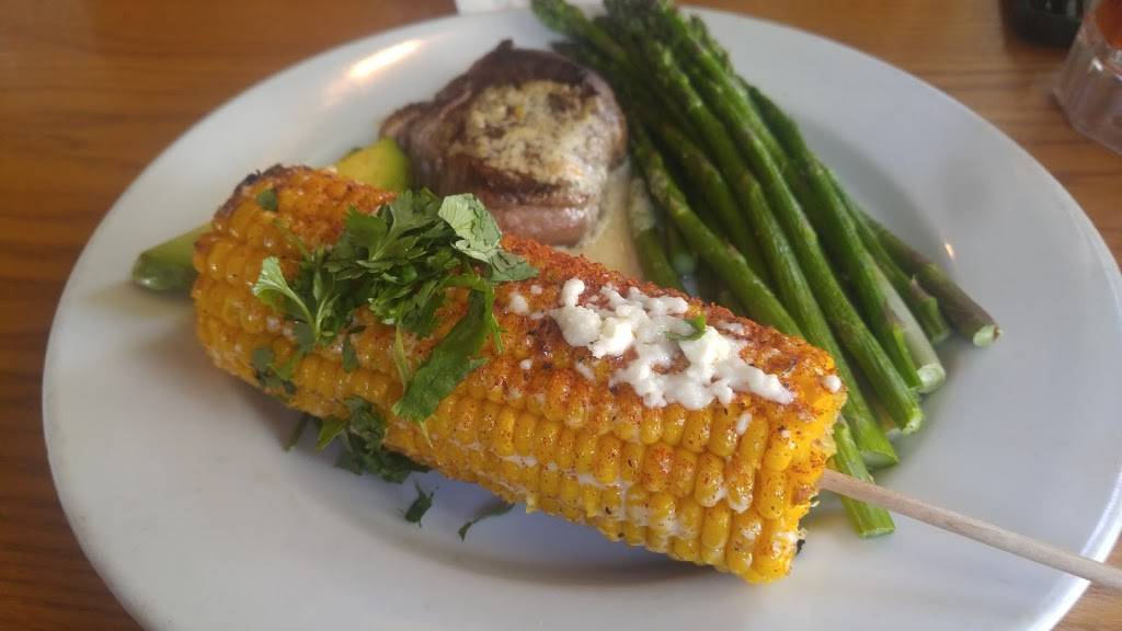 Chilis Grill & Bar | restaurant | 8901 College Pkwy, Fort Myers, FL 33919, USA | 2394817730 OR +1 239-481-7730