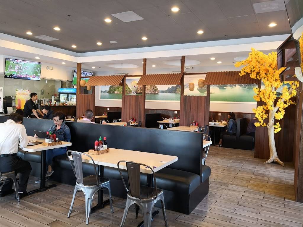 Pho SJ Restaurant | restaurant | 13161 Peyton Dr, Chino Hills, CA 91709, USA | 9095171695 OR +1 909-517-1695