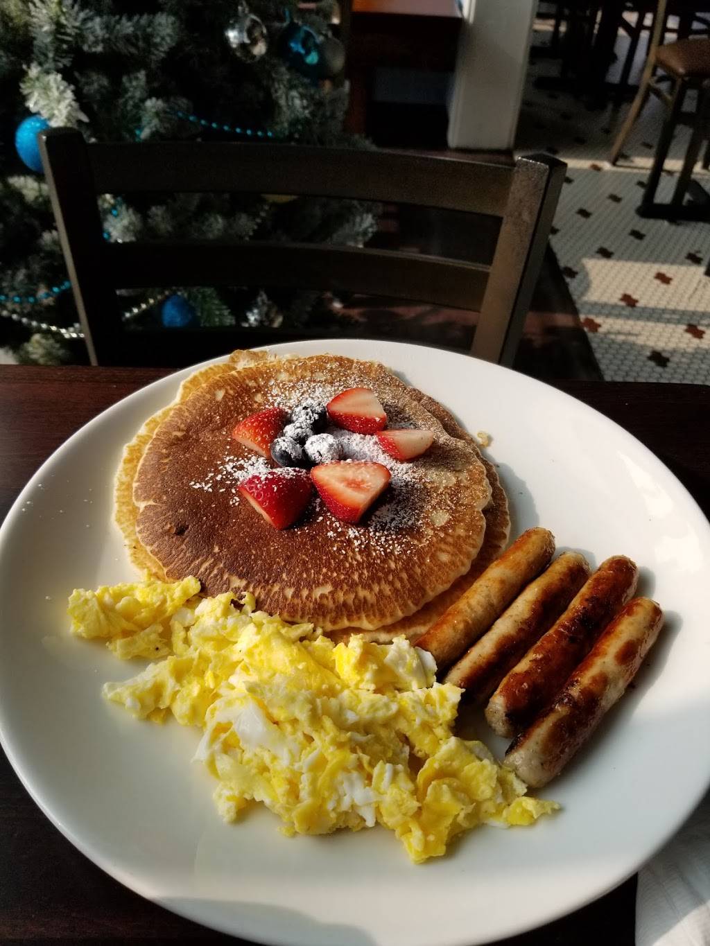 The Waterfront Grill & Cafe | restaurant | 51 Marina Blvd, Pittsburg, CA 94565, USA | 9252679775 OR +1 925-267-9775