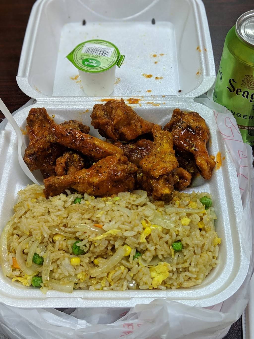 Wings Avenue | restaurant | 884 Buford Dr #500, Lawrenceville, GA 30043, USA | 7702360069 OR +1 770-236-0069