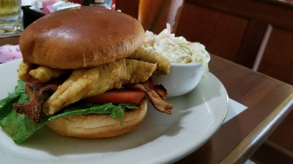 Local Taverns Fish Bar | restaurant | 11 Chester St, Painesville, OH 44077, USA | 4405519155 OR +1 440-551-9155