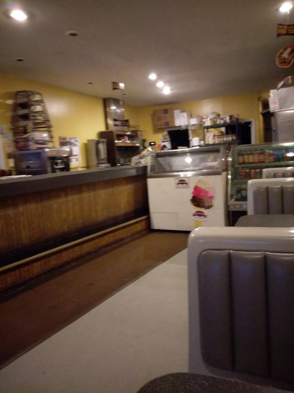 Wingyros | restaurant | 560 E Broadway St, Toledo, OH 43605, USA | 4197245605 OR +1 419-724-5605