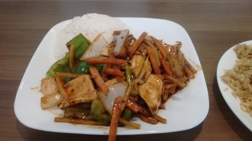 Family Kitchen | restaurant | 1633 W Sherman Blvd, Muskegon, MI 49441, USA | 2317476315 OR +1 231-747-6315