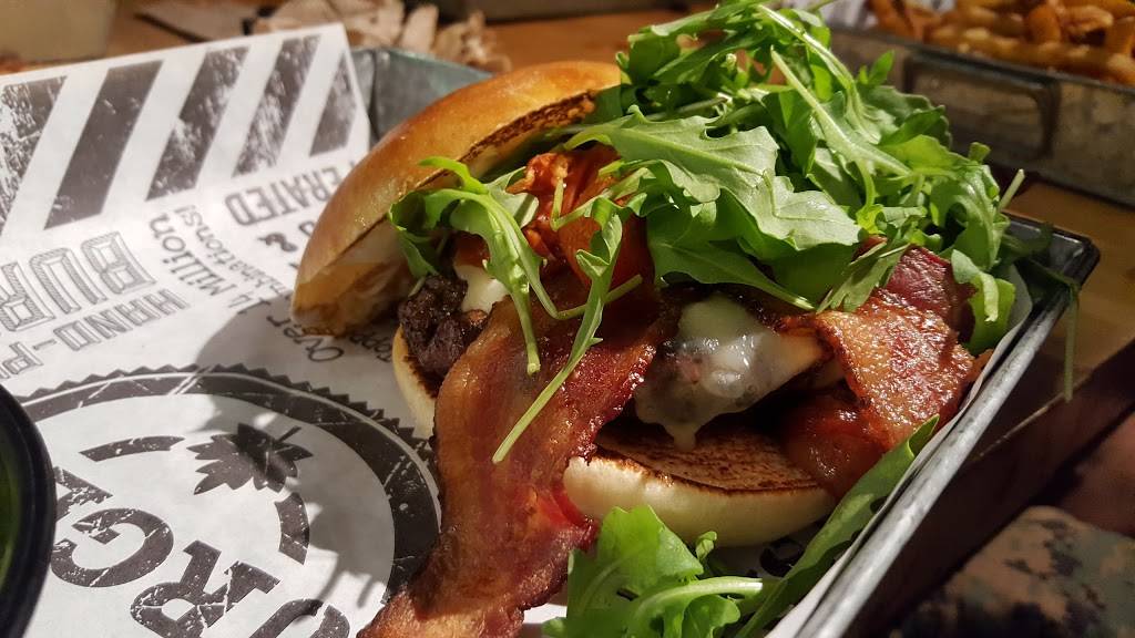 The Works Gourmet Burger Bistro | restaurant | 298 Princess St, Kingston, ON K7L 1B5, Canada | 6135476000 OR +1 613-547-6000