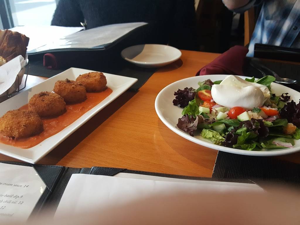 Volare | cafe | 388 Broadway, Revere, MA 02151, USA | 7816294762 OR +1 781-629-4762