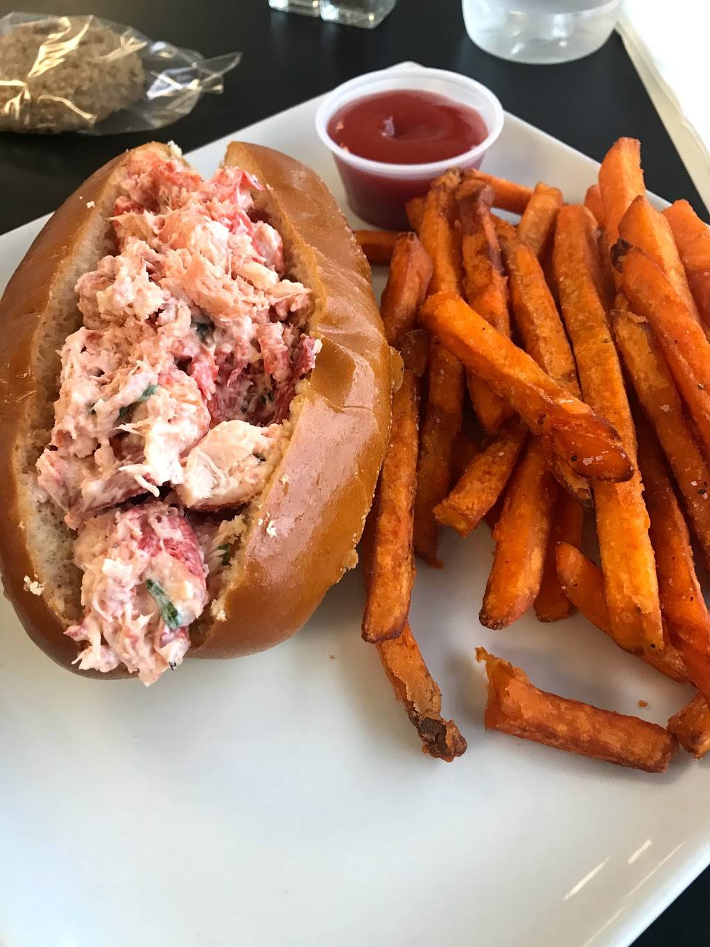 BlueGreen Canteen | restaurant | 6211 Owens St #130, Dallas, TX 75235, USA | 2143516005 OR +1 214-351-6005