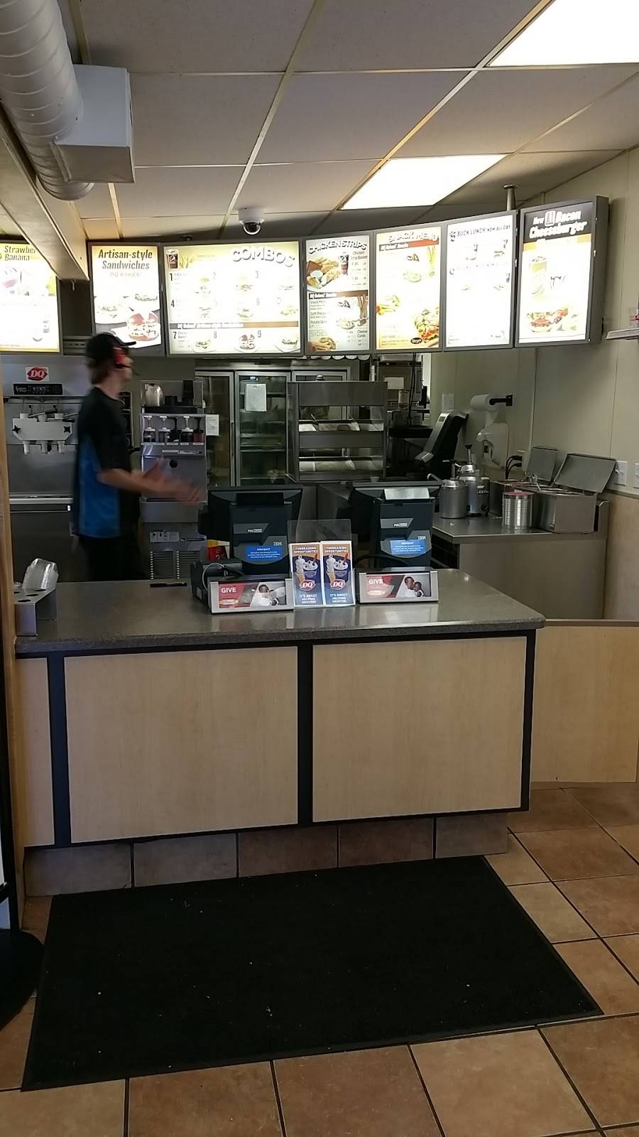 DQ Grill & Chill Restaurant | restaurant | 8787 Mentor Ave, Mentor, OH 44060, USA | 4402557884 OR +1 440-255-7884