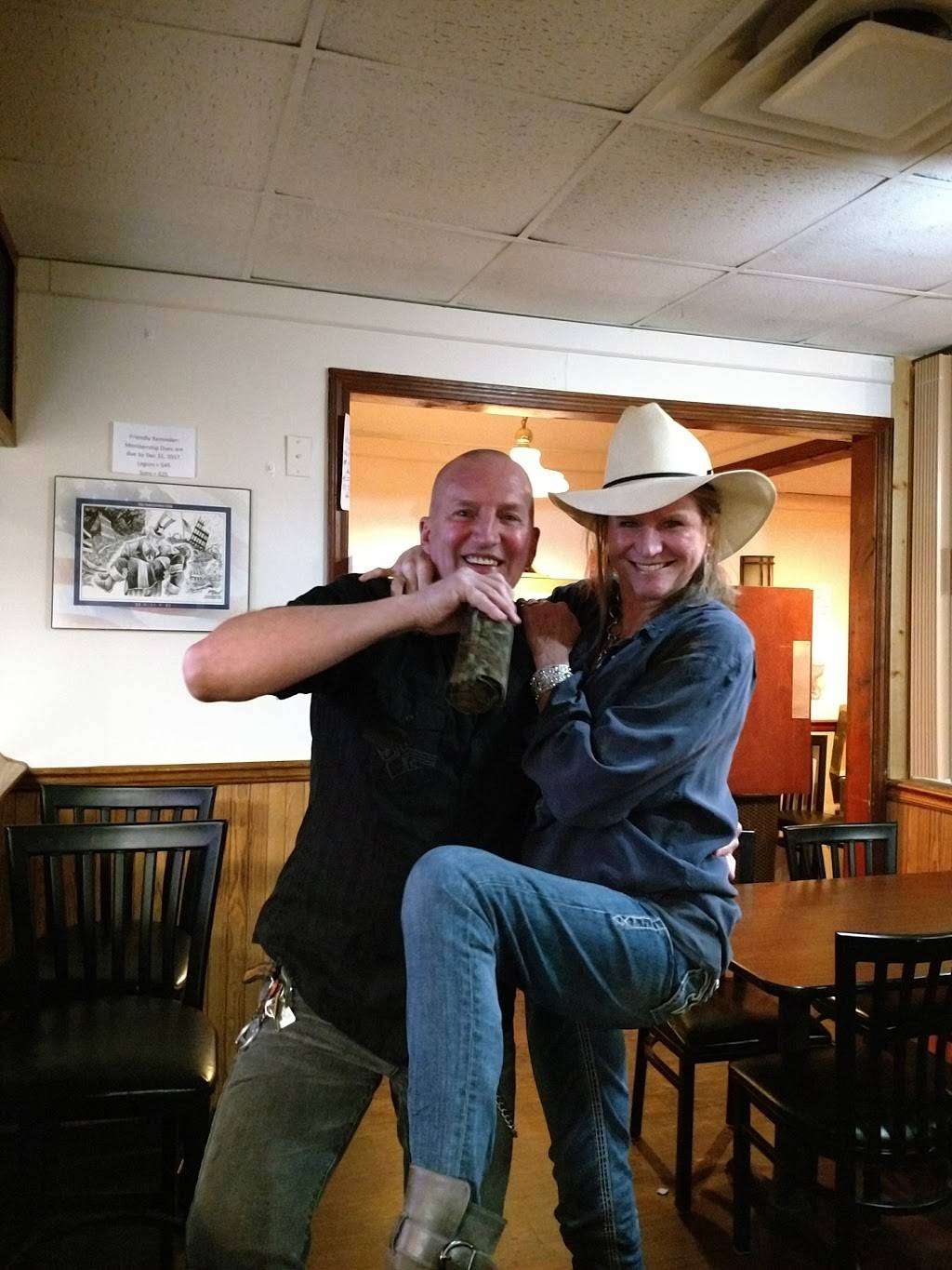 Robert E. Kennington, American Legion Post 34 | restaurant | 2210 E 54th St, Indianapolis, IN 46220, USA | 3172598311 OR +1 317-259-8311