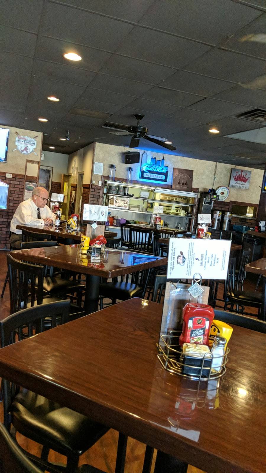 The Derby Sports Bar | restaurant | 7716 Spalding Dr, Norcross, GA 30092, USA | 7704482833 OR +1 770-448-2833