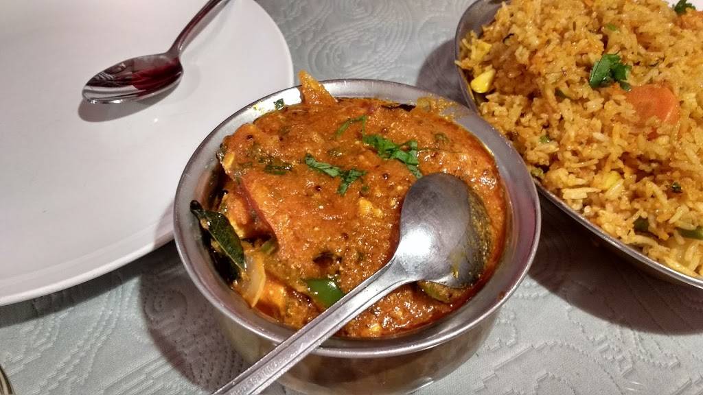 Nishas Kitchen | restaurant | 200 Lorraine Ave, Kitchener, ON N2B 3R3, Canada | 5192080142 OR +1 519-208-0142