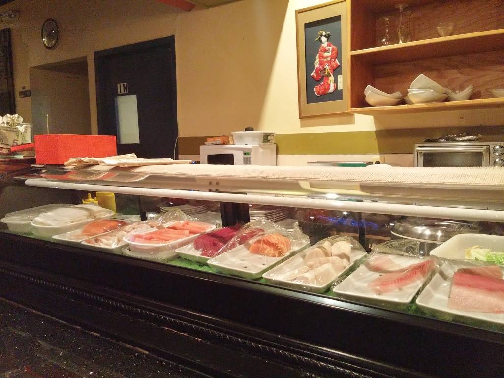 Wild Ginger | restaurant | 2444 Eastern Blvd, York, PA 17402, USA | 7177571818 OR +1 717-757-1818