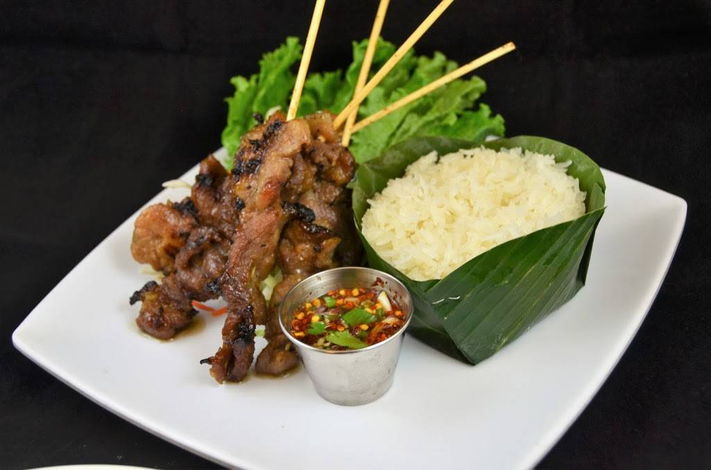 Kinn Kao Table & Bar | restaurant | 3131 NE Broadway St, Portland, OR 97232, USA | 9712314699 OR +1 971-231-4699