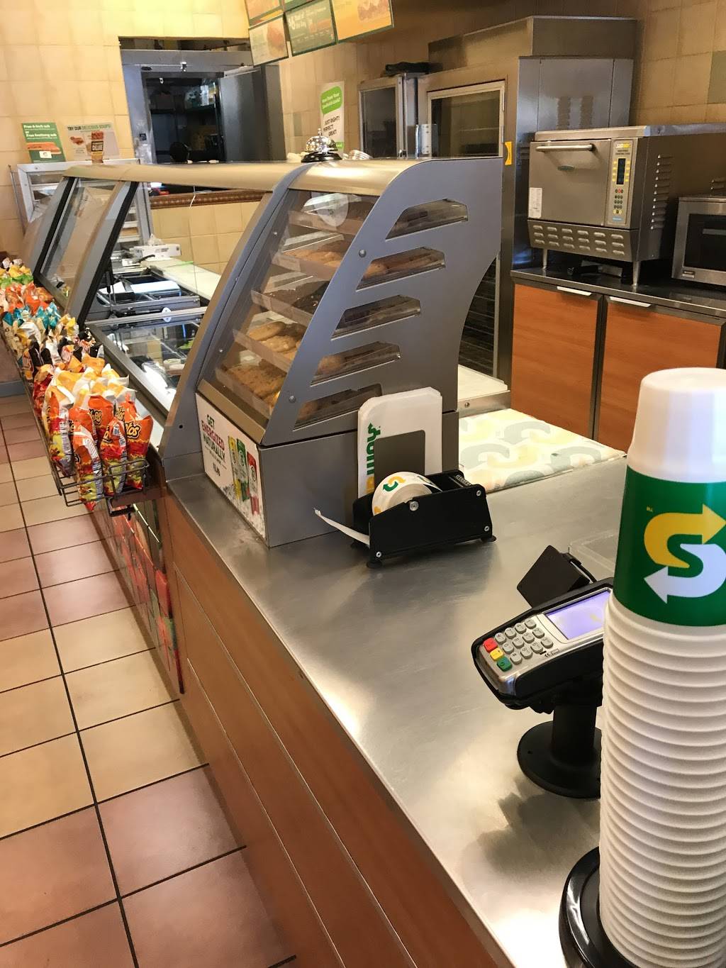 Subway Restaurants | restaurant | 330 E Hamilton Ave C, Campbell, CA 95008, USA | 4088719234 OR +1 408-871-9234