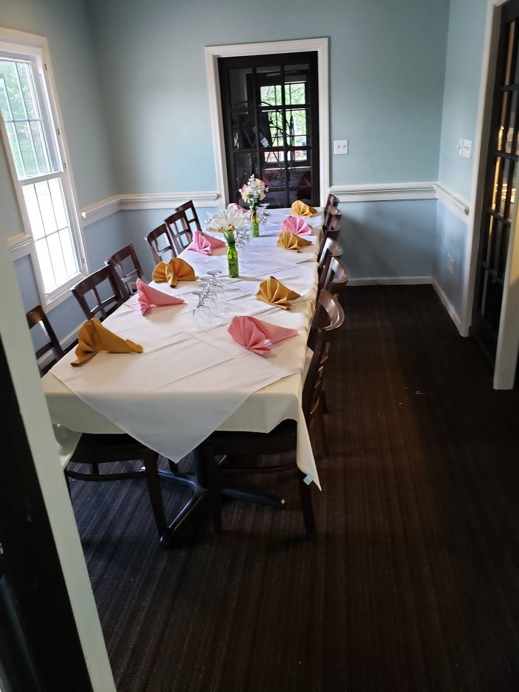 Indian Palace | restaurant | 4506 E 3rd St, Bloomington, IN 47401, USA | 8128222951 OR +1 812-822-2951