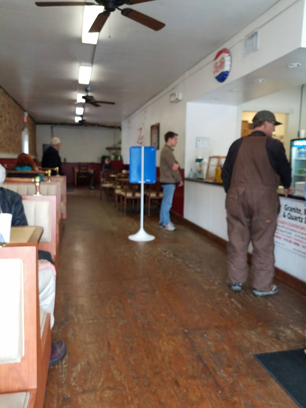 Zacks Char-Grill | restaurant | 618 E Market St, Smithfield, NC 27577, USA | 9199899227 OR +1 919-989-9227