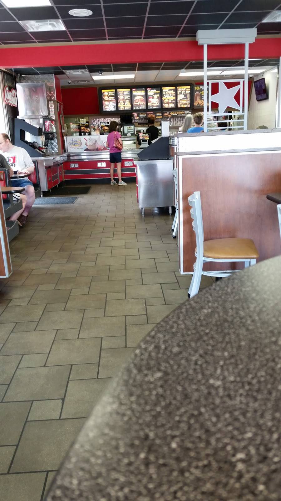 Hardees | restaurant | 521 Salem St, Lexington, NC 27292, USA | 3362431091 OR +1 336-243-1091