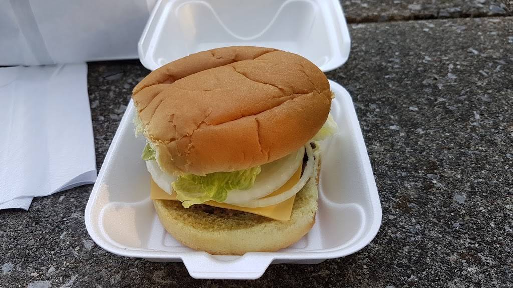 Hilltop Drive-In | restaurant | 705 W Main St, Cambridge City, IN 47327, USA | 7654785880 OR +1 765-478-5880