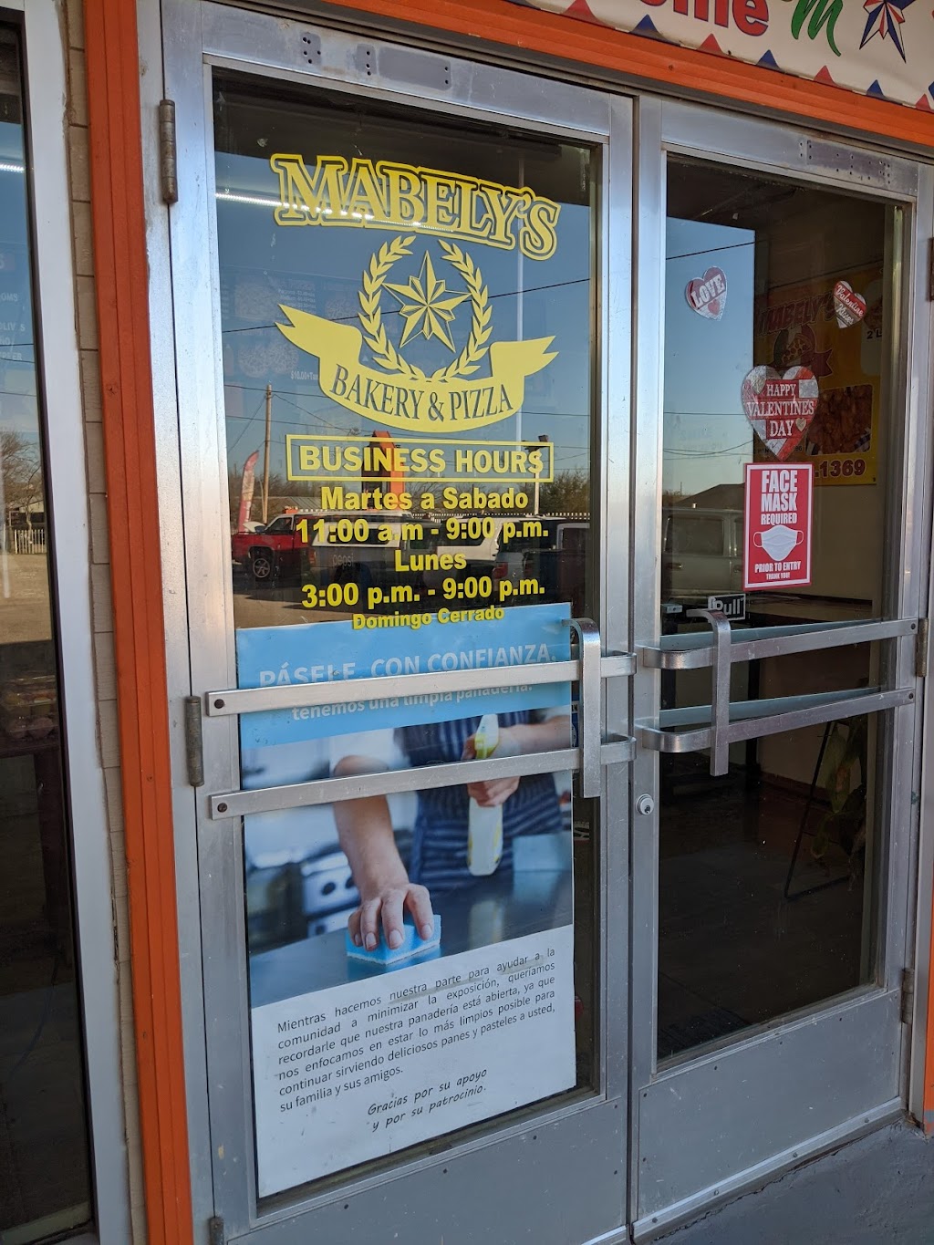 Mabely’s Pizza | restaurant | 148 Wild Turkey Dr, Eagle Pass, TX 78852, USA | 8303251636 OR +1 830-325-1636