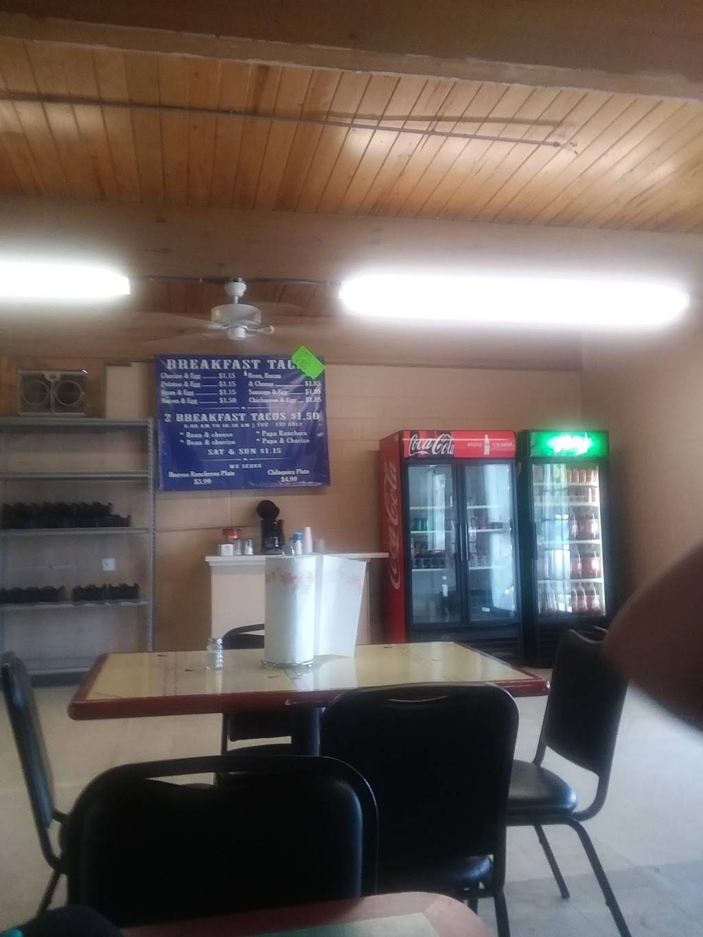 Magys Tamales & Barbacoa | restaurant | 5721 W Commerce St, San Antonio, TX 78237, USA | 2104315900 OR +1 210-431-5900