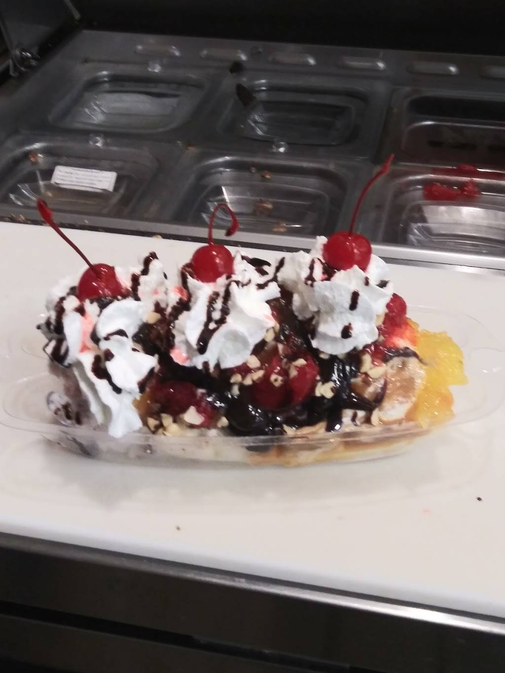 Dunkin Donuts | cafe | 3934 49th St N, St. Petersburg, FL 33709, USA | 7274829689 OR +1 727-482-9689