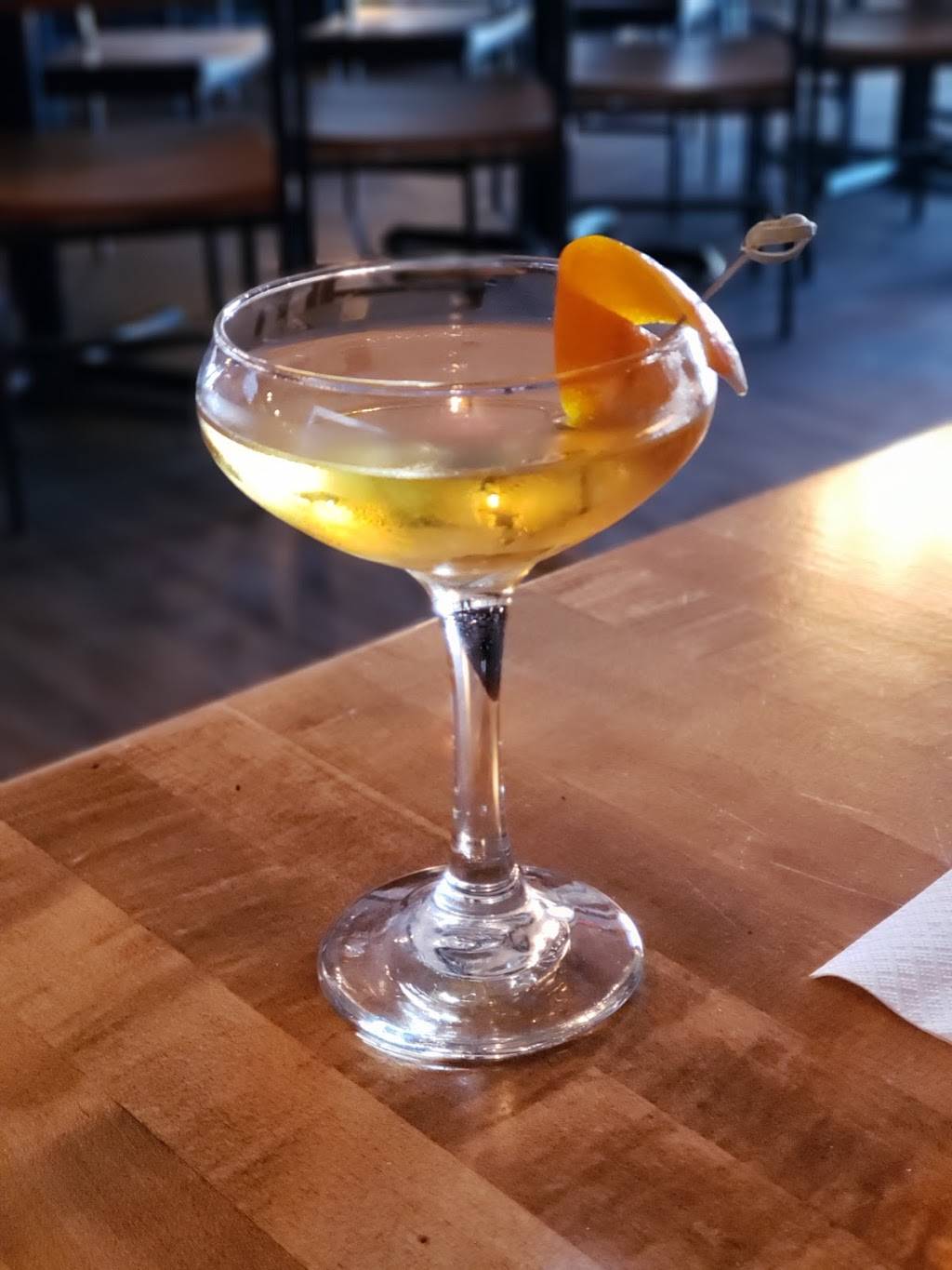 Next Door | restaurant | 948 W Norton Ave, Muskegon, MI 49441, USA | 2313755185 OR +1 231-375-5185