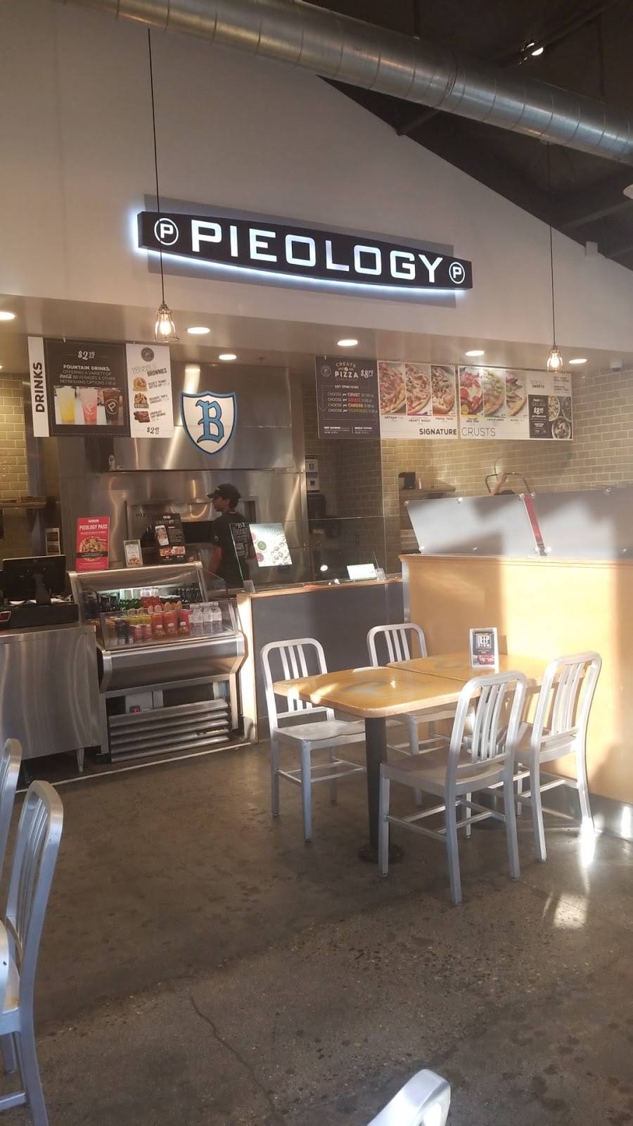 Pieology Pizzeria Fig Garden, Fresno, CA | restaurant | 5068 N Palm Ave, Fresno, CA 93704, USA | 5592252546 OR +1 559-225-2546