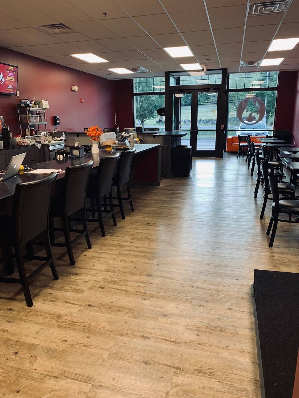 Hot December Café | cafe | 145 Windsor Hwy Suite 102, New Windsor, NY 12553, USA | 8455228250 OR +1 845-522-8250